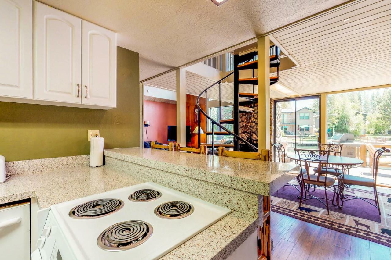 Villa Waterfront Apres' Ski Cabin South Lake Tahoe Exterior foto