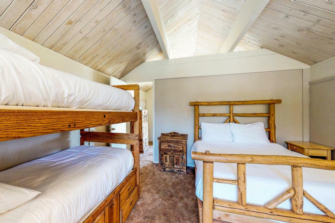 Villa Waterfront Apres' Ski Cabin South Lake Tahoe Exterior foto